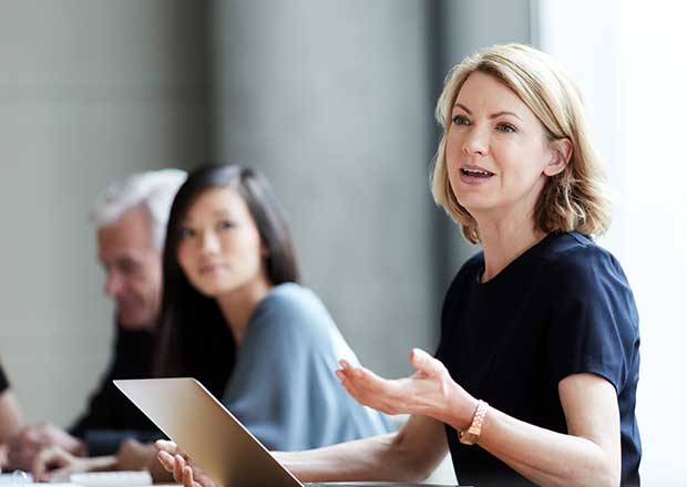 Lady explaining in the meeting