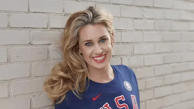 Deal Dash - Katie Hoff Headshot
